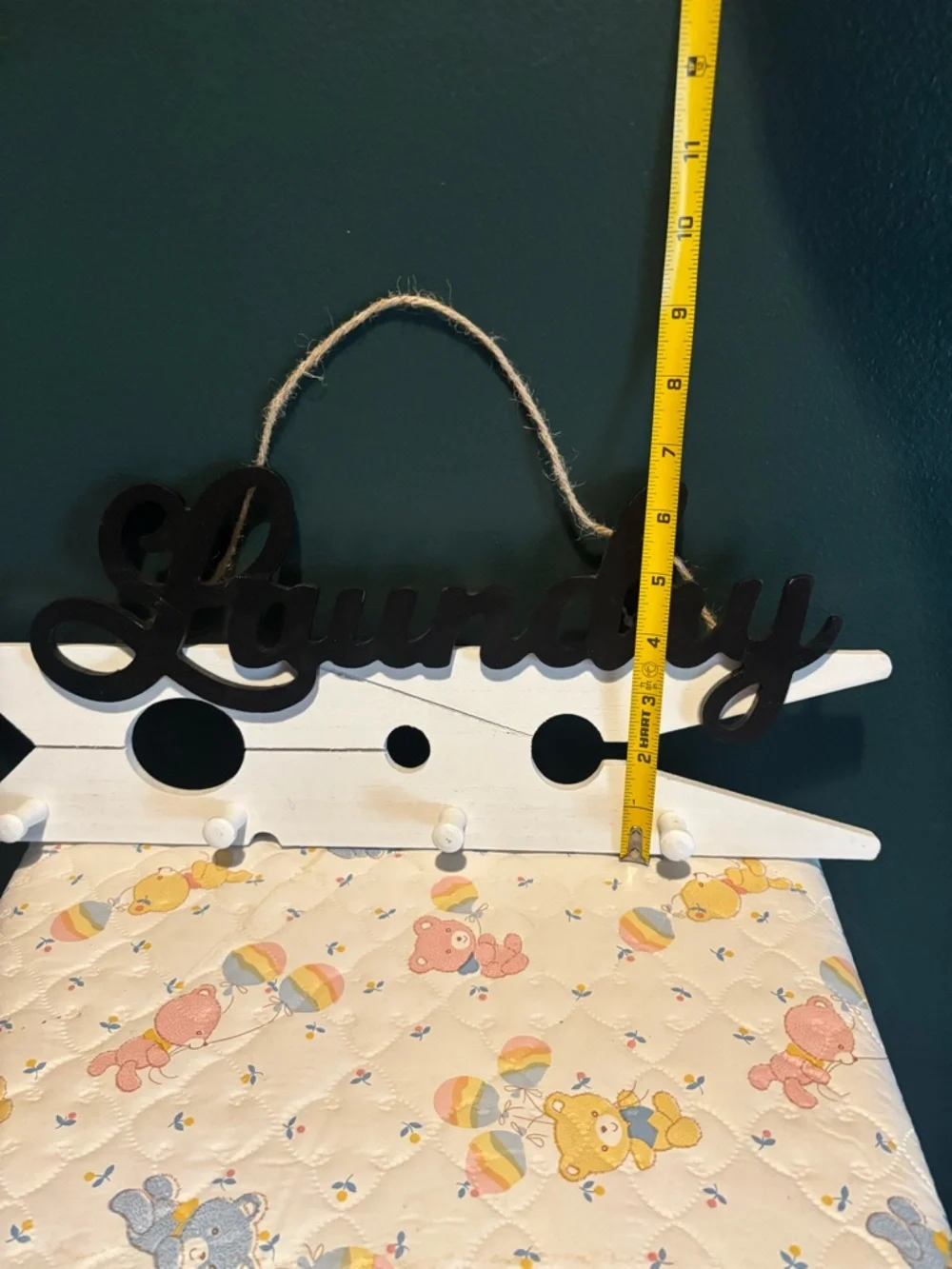Cute Hanging Clothespin Laundry Sign with Hooks
